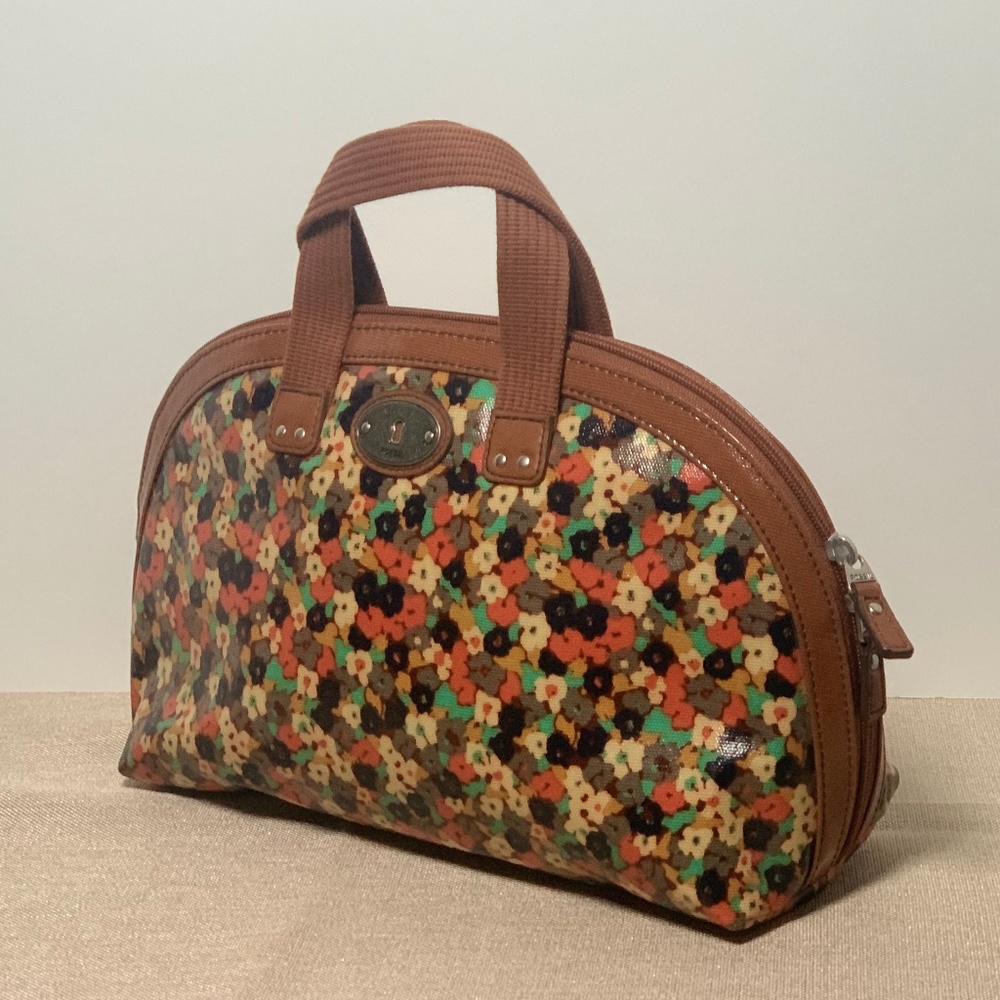 Fossil purse